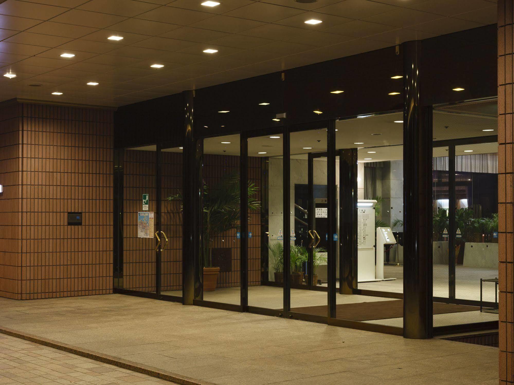 Hotel Pearl Garden Takamatsu Exterior foto