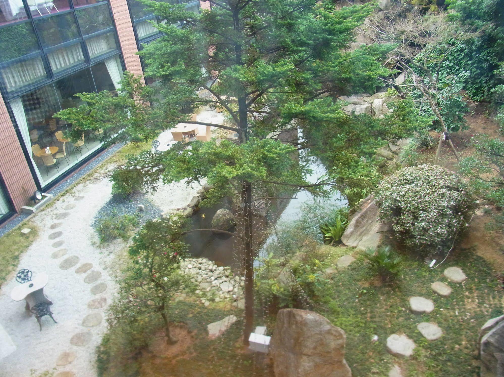 Hotel Pearl Garden Takamatsu Exterior foto